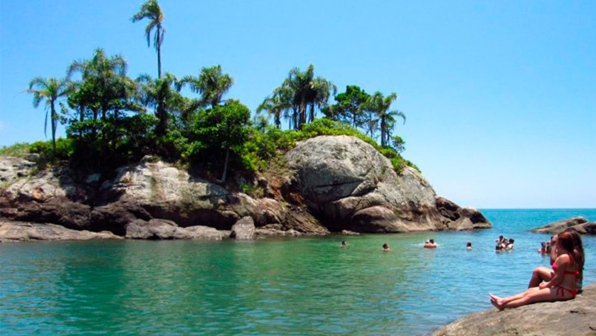 passeio-de-barco-ilha-do-guarau-peruibe1 passeio-de-barco-ilha-do-guarau-peruibe1